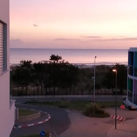 Casa Kanon- Moderno Apartamento Junto Ao Mar-praia De Monte Gordo